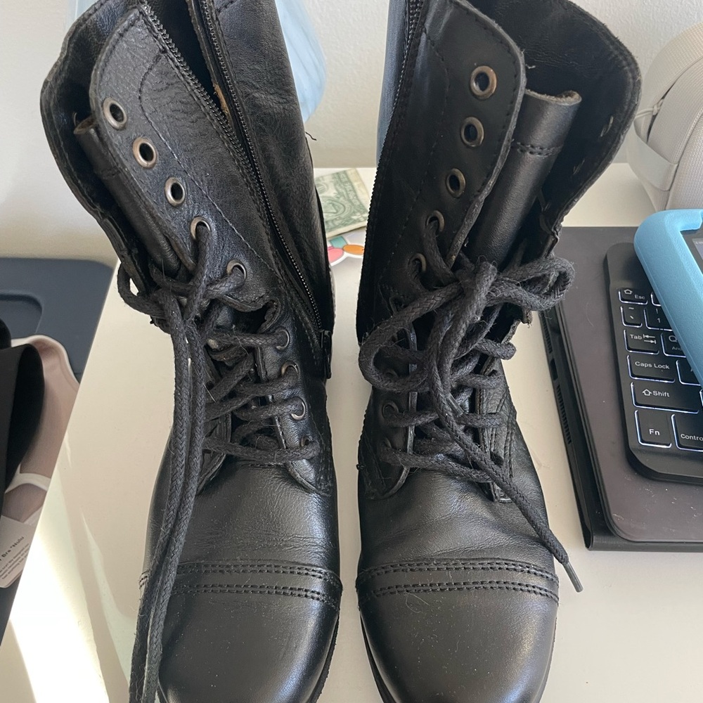 Steve Madden Military boots